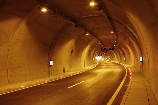 dopravní tunel